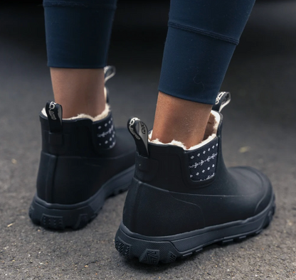 Grundens Women's Deviation Sherpa Ankle Boot - Black