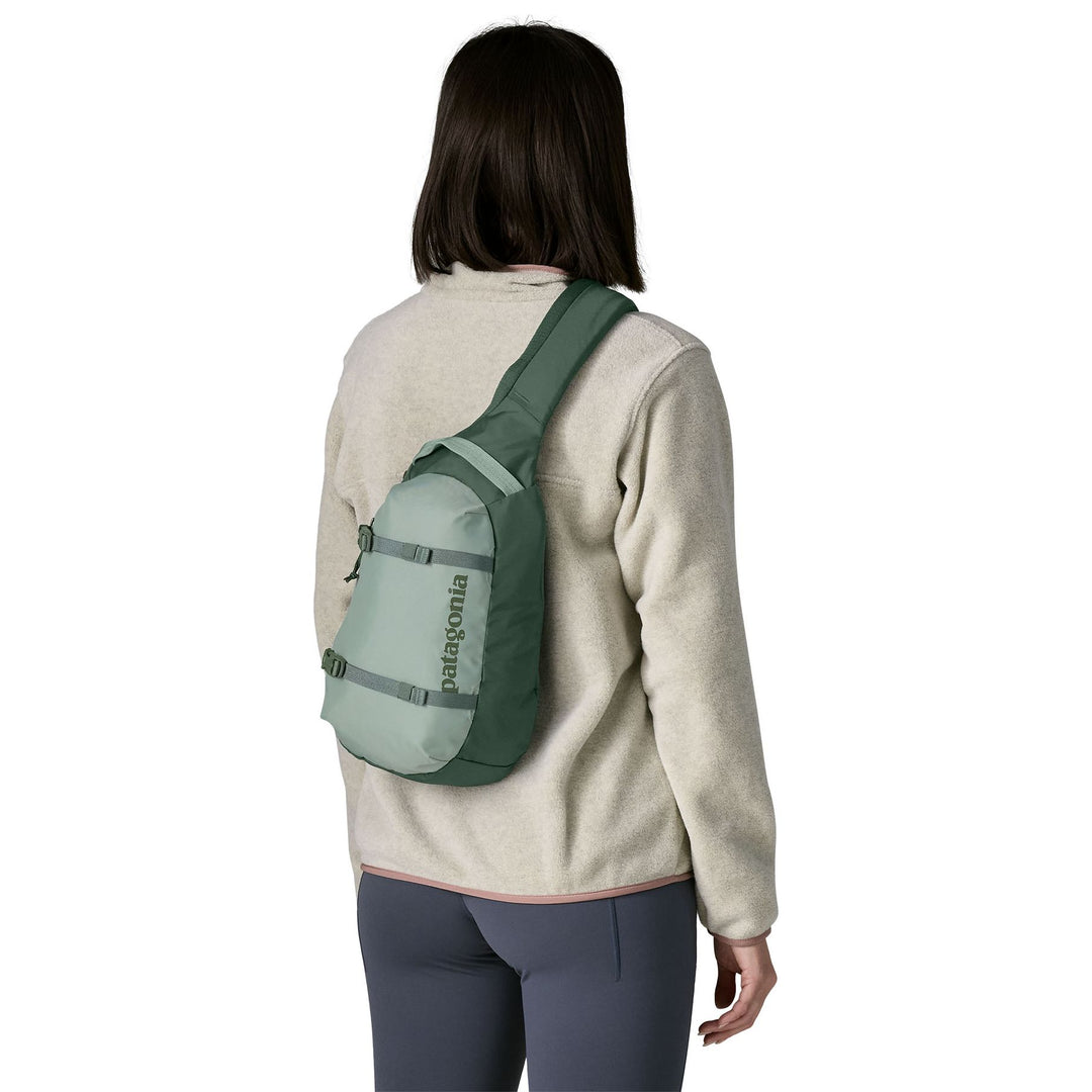 Patagonia Atom Sling 8L Cover Green Image 02