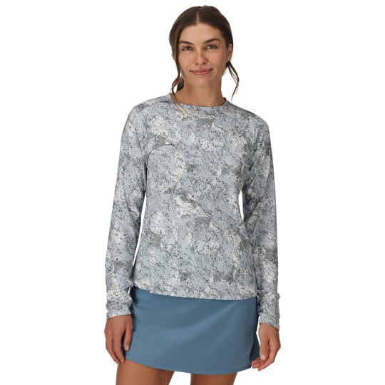 Simms Women's SolarFlex Crew Back Eddy White Image 02