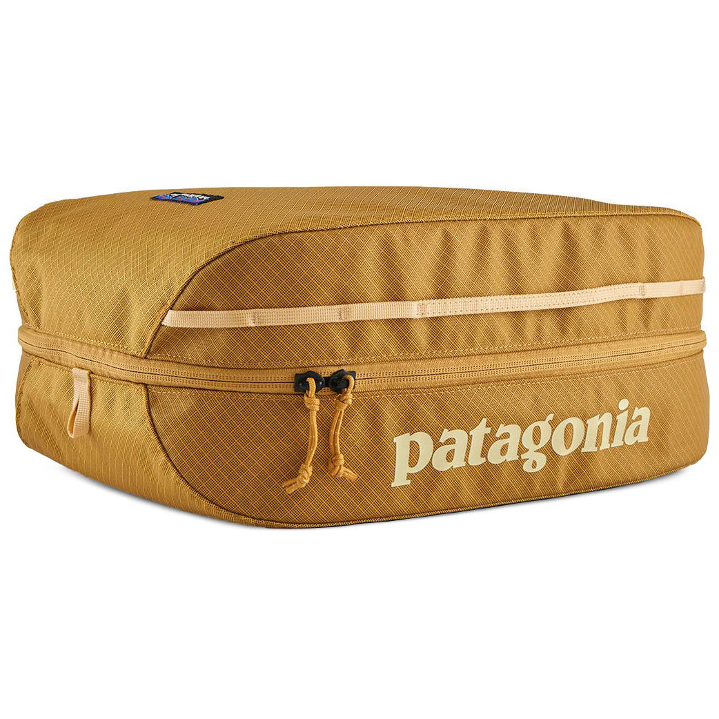 Patagonia Black Hole Cube 14L Pufferfish Gold with Beeswax Tan Image 01