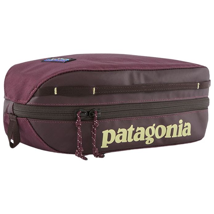 Patagonia Black Hole Cube 3L Berry Fig Image 01