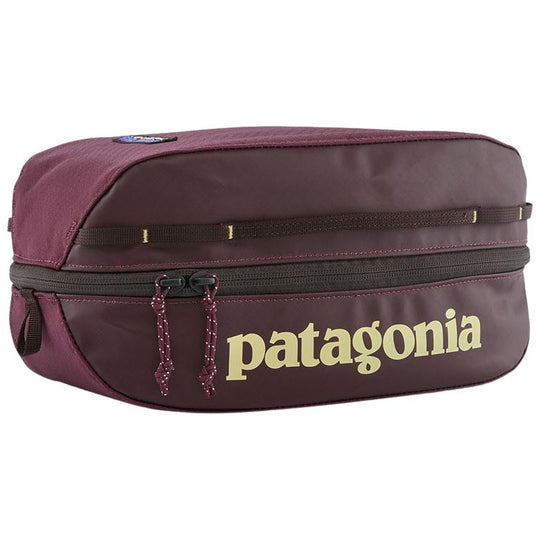 Patagonia Black Hole Cube 6L Berry Fig Image 01