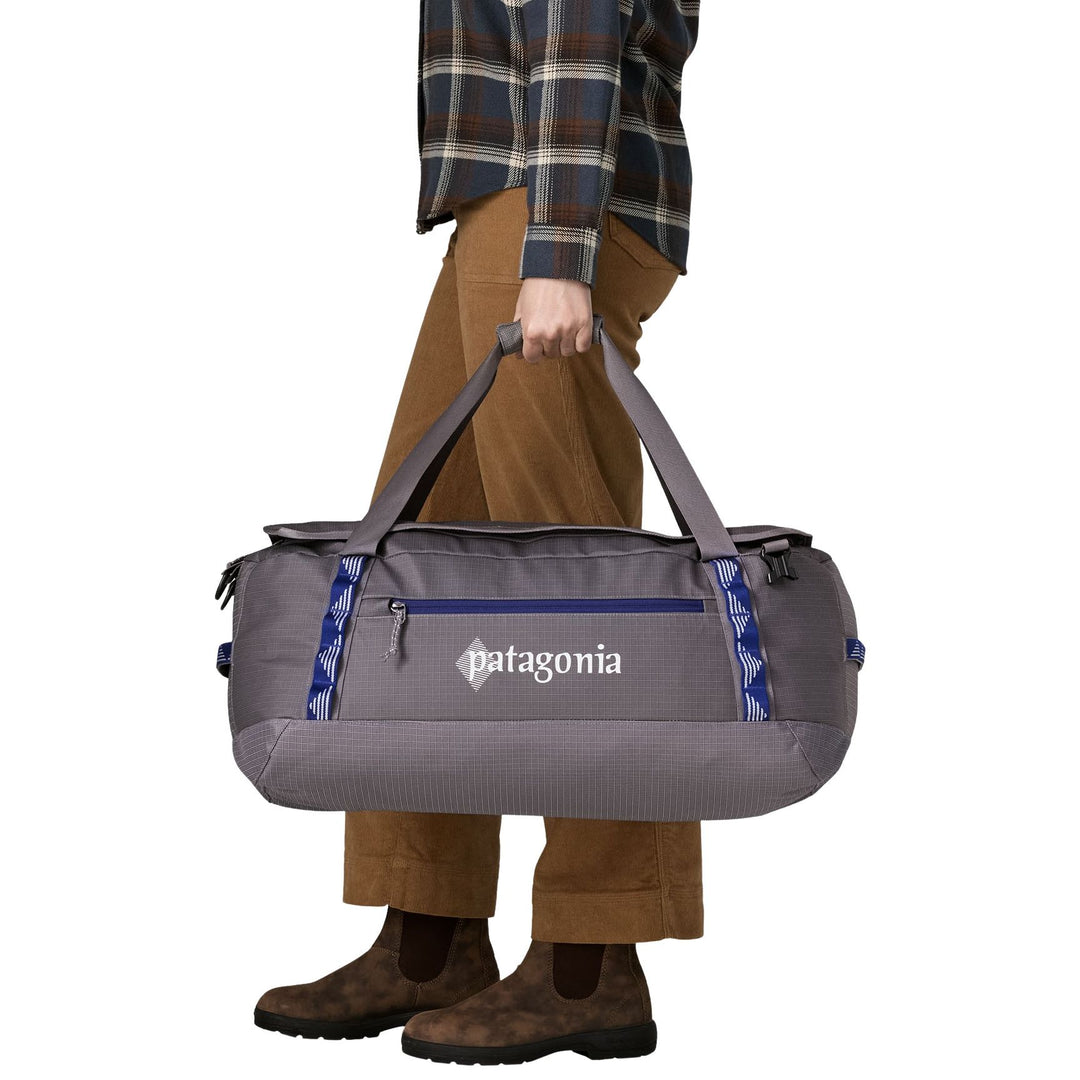 Patagonia Black Hole Duffel 55L Hut Tripper: May Grey Image 04