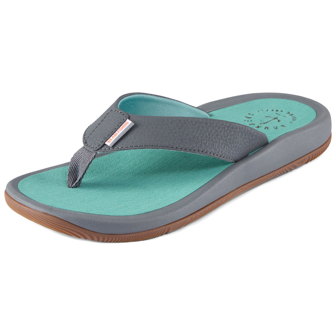 Grundens Women's Deck-Mate 3-point Sandal Sagebrush Image 02