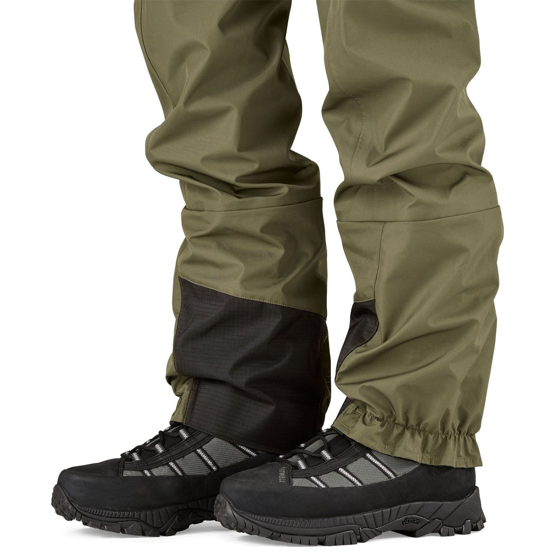 Patagonia Women's Swiftcurrent Traverse Waders Basin Green Image 12