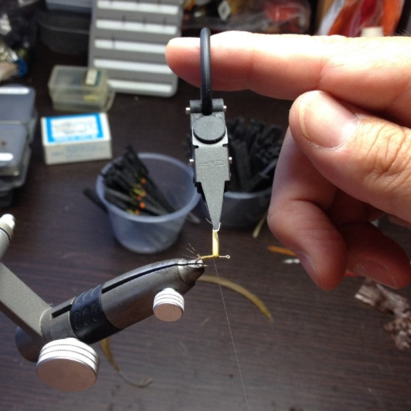 C&F Design Midge Biot Pliers Image 02