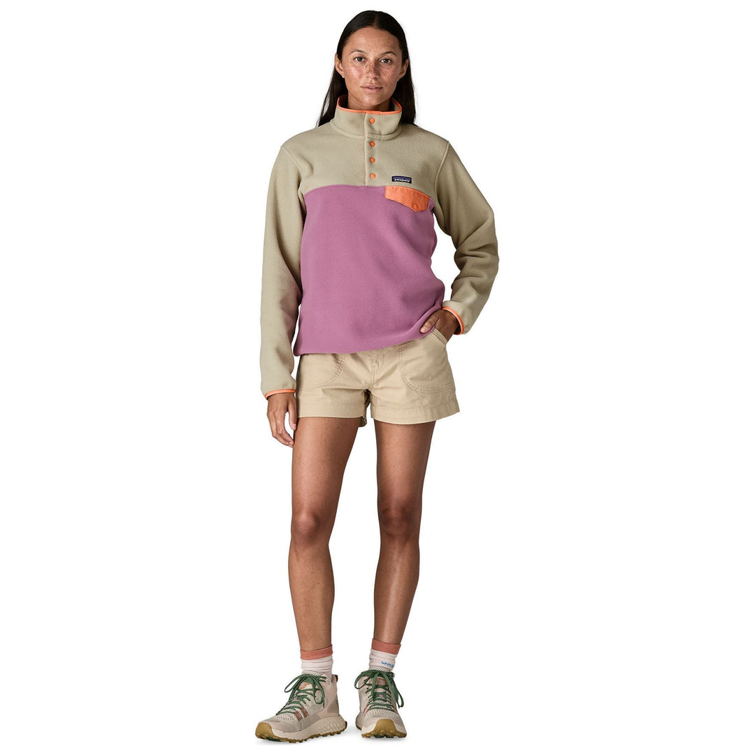 Patagonia Women's Lightweight Synch Snap-T Pullover Light Violet Image 02