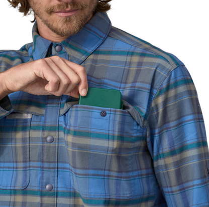 Patagonia Men's Early Rise Stretch Shirt - Pine Needle Green