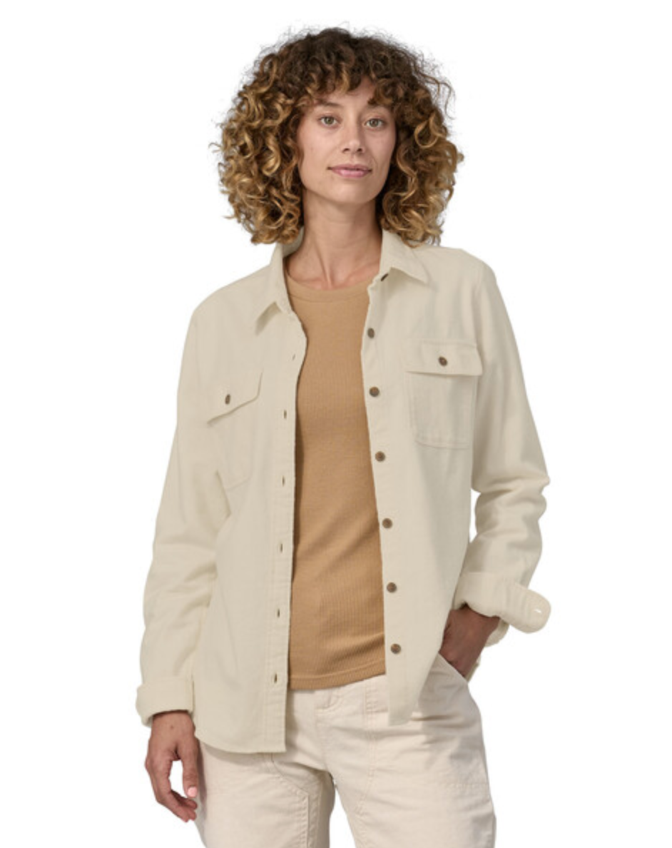Patagonia Women's Long-Sleeved Organic Cotton Midweight Fjord Flannel Shirt - Undyed Natural