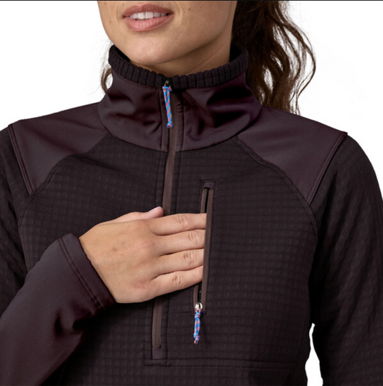 Patagonia Women's Long-Sleeved R1® Fitz Roy Trout 1/4-Zip - Obsidian Plum