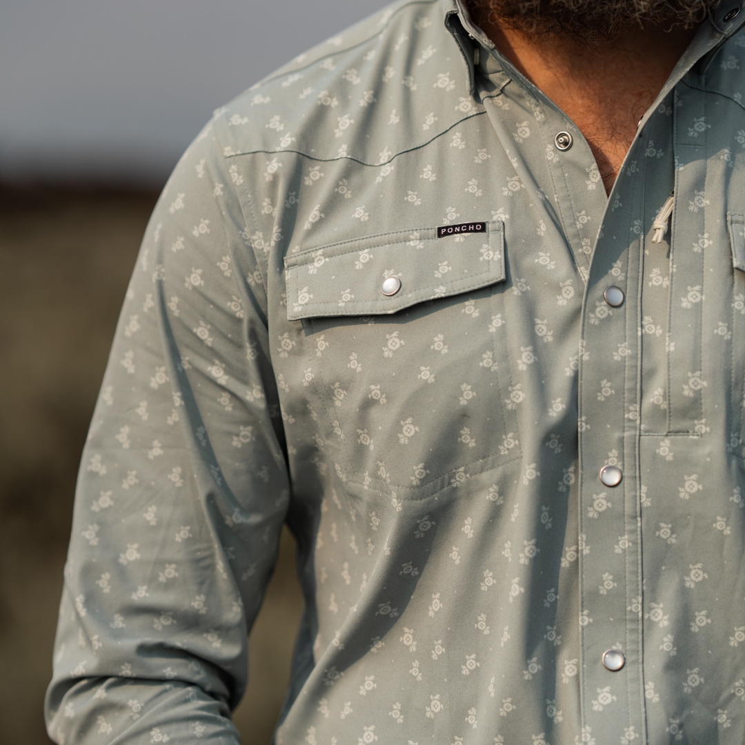 Poncho Outdoors The St. Helens Men's Long Sleeve Shirt - Blue Yellowstone Flower Print