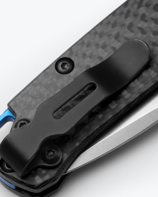 Benchmade 533-3 Mini Bugout carbon fiber, view 5