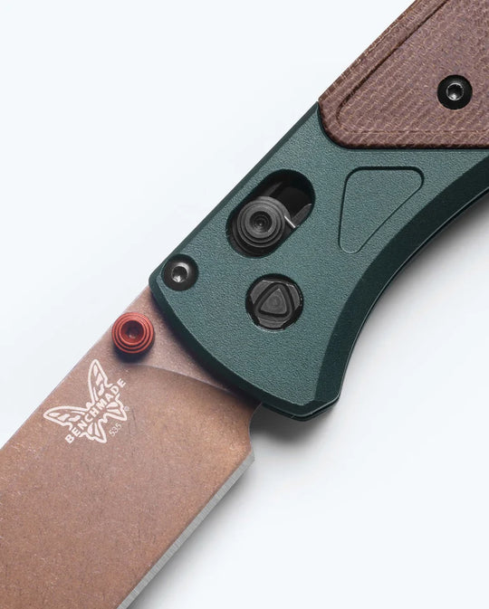 Benchmade Bugout