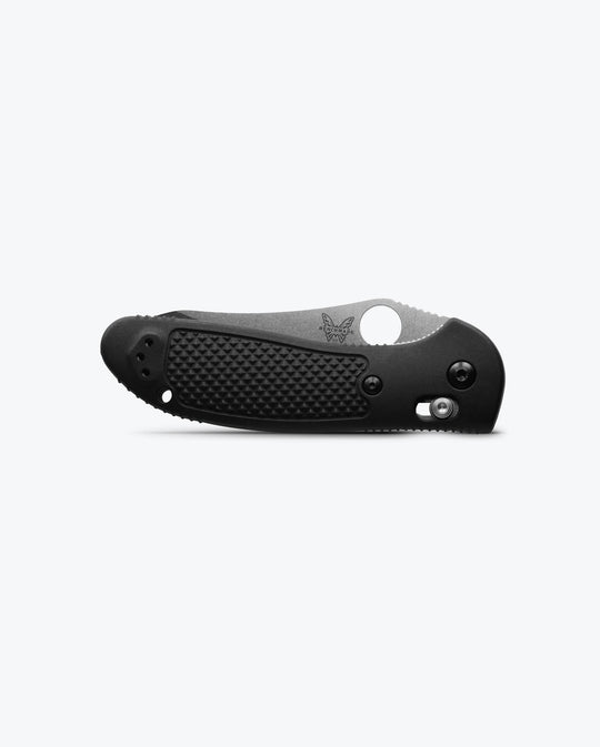 Benchmade 550-S30V Griptilian sheepsfoot, closed front view