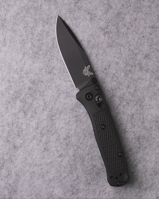 Benchmade Mini Bugout CF-Elite | S30V | Drop-Point