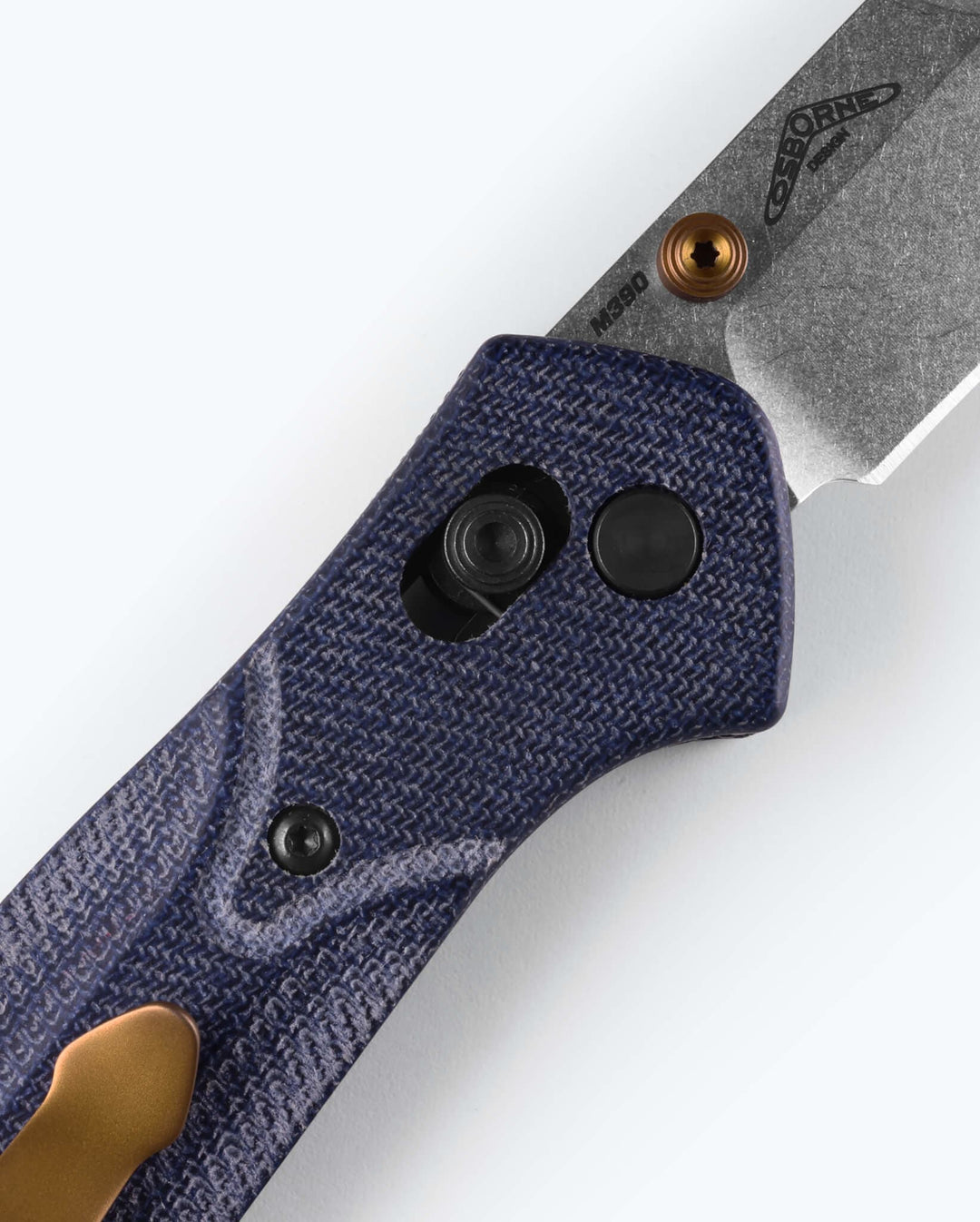 Benchmade 940-04 Osborne denim micarta handle detail